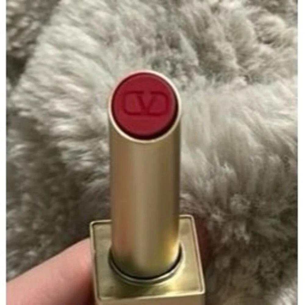 Valentino Spike Buttery Matte Lipstick